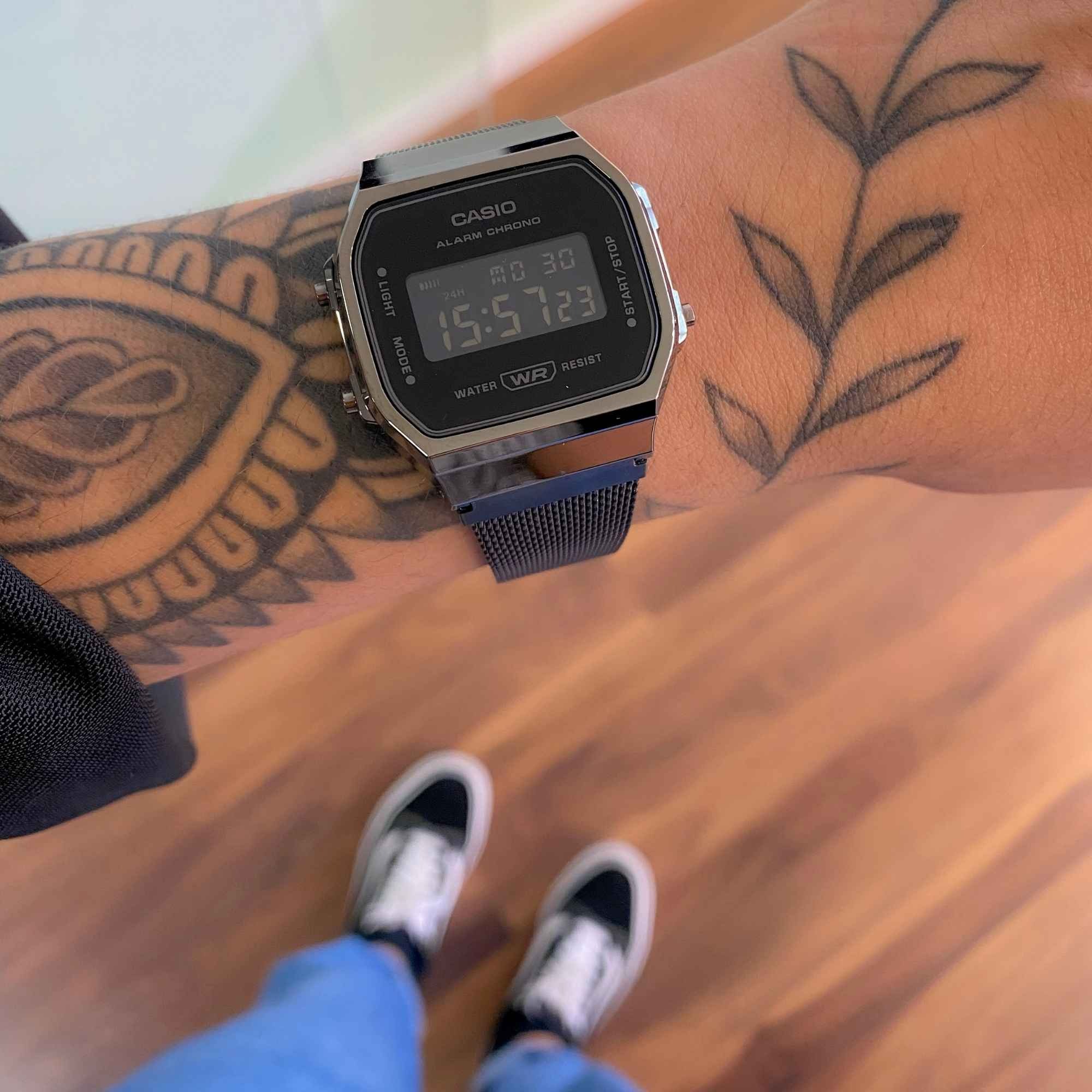 relogio_casio_vintage_a168wemb_1
